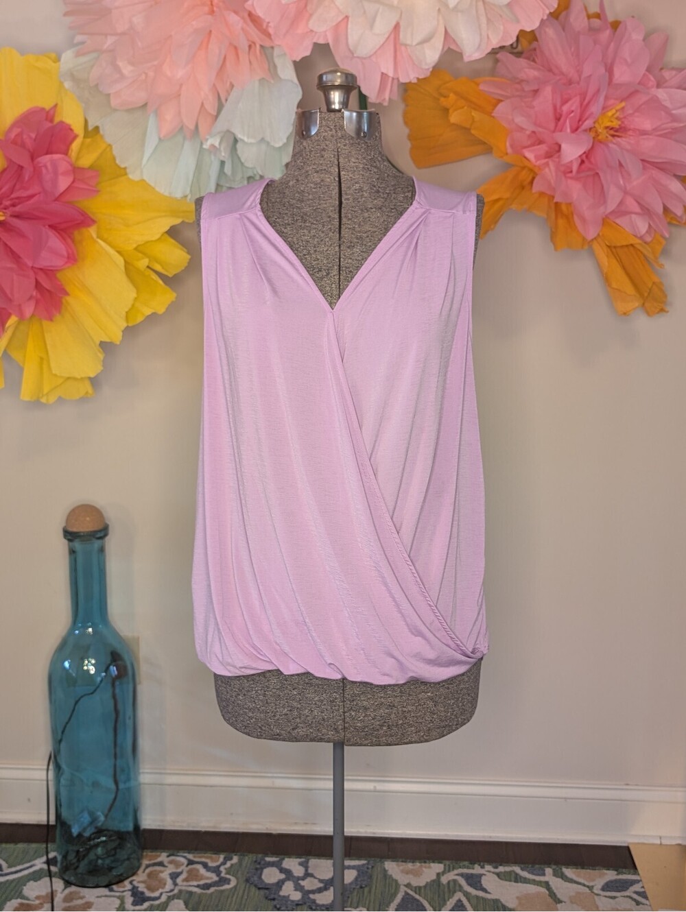 2197 - dear scarlett Lilac Sleeveless V-Neck Draped Tank Top XL